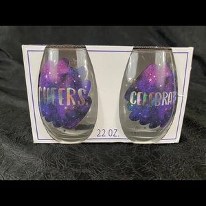 Stemless wine glass with galaxy design